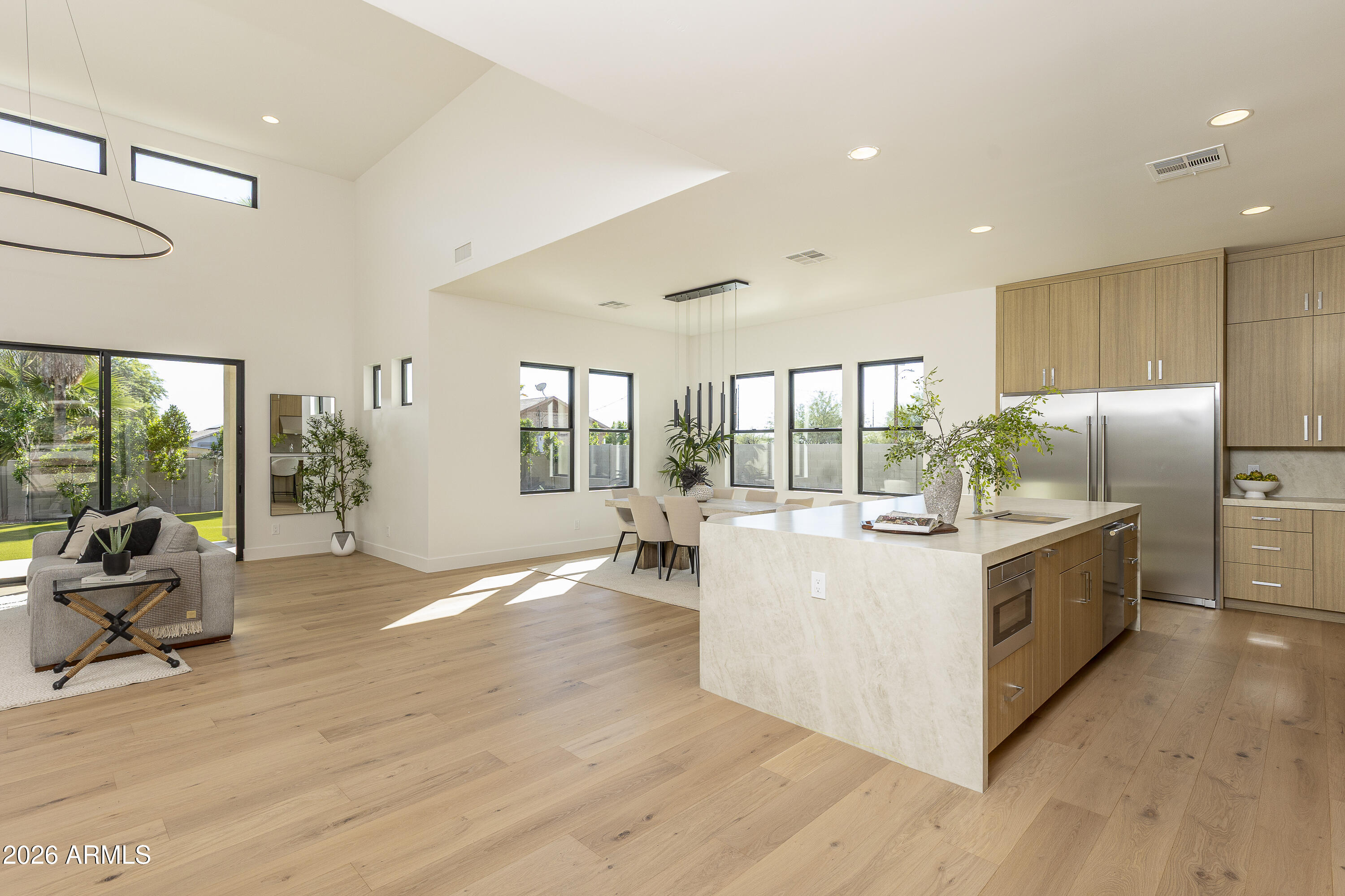 3021 E Rosemonte Drive