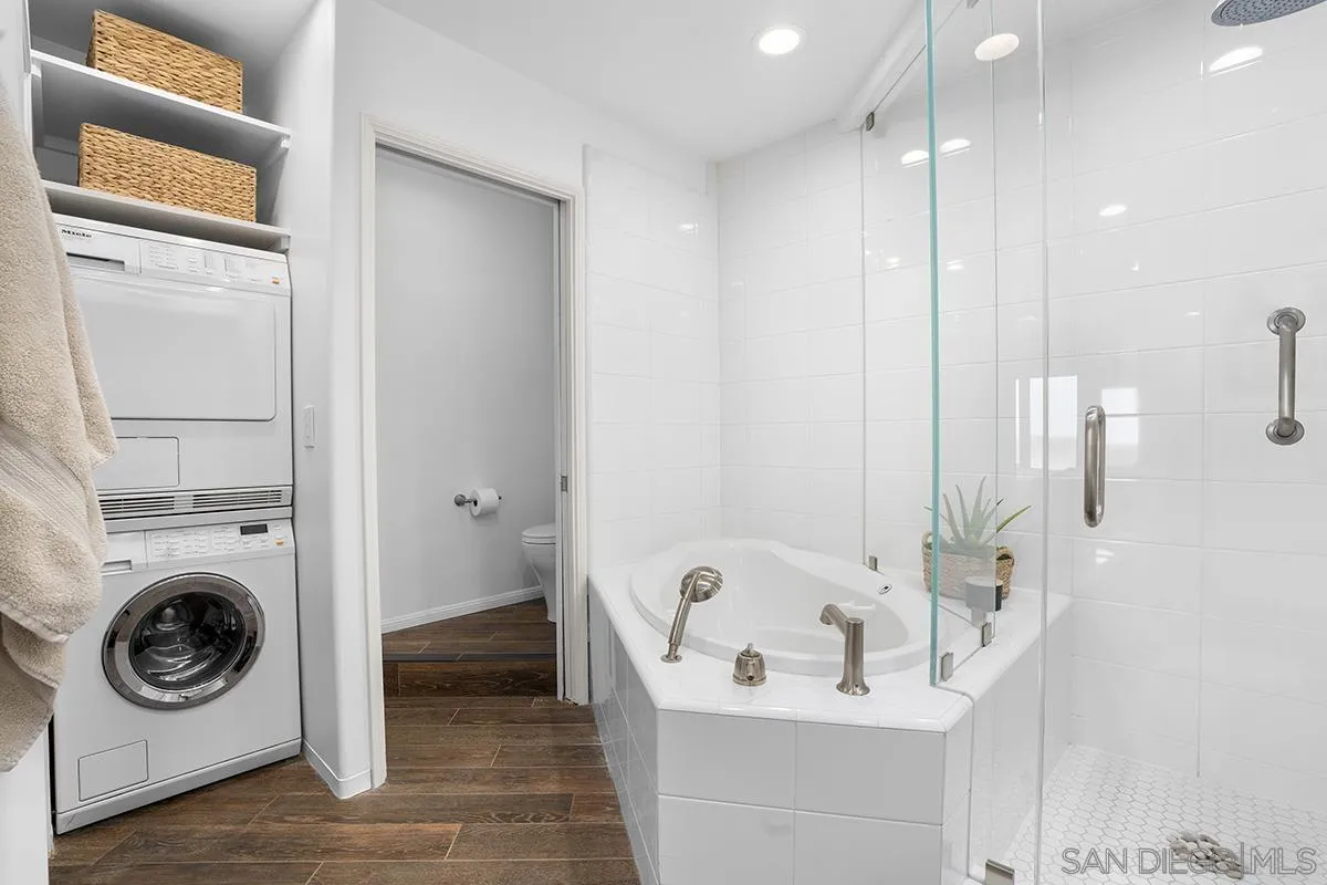 239 S Helix Unit 22