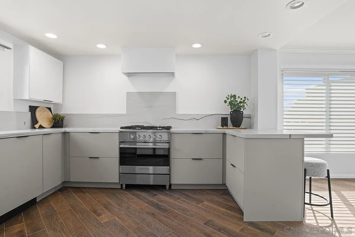 239 S Helix Unit 22