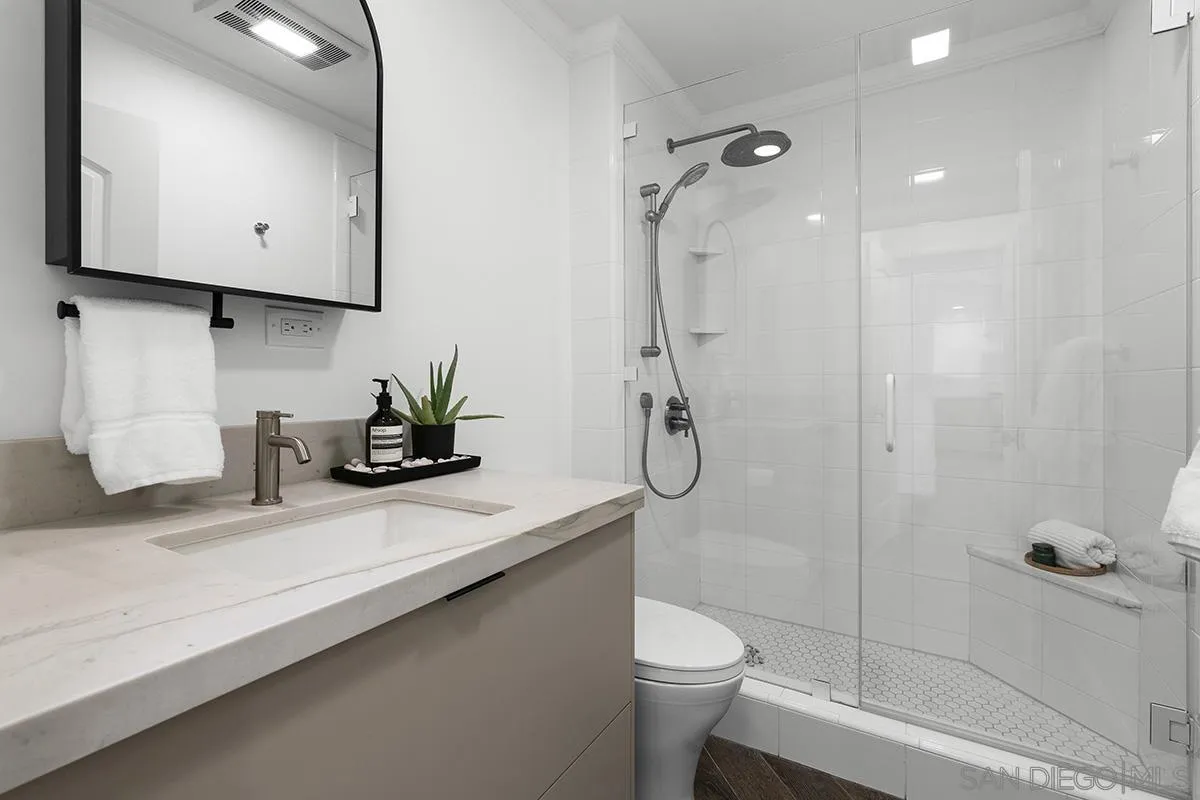 239 S Helix Unit 22