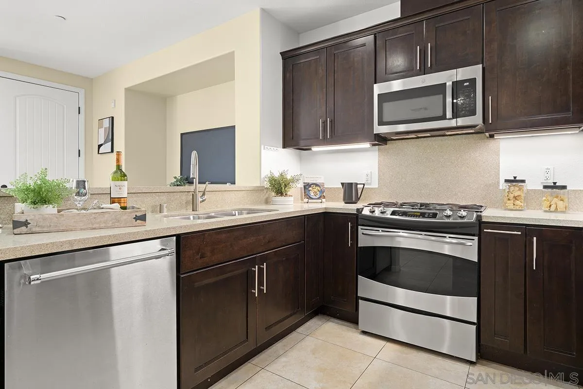 10689 New Grove Trail Unit 71