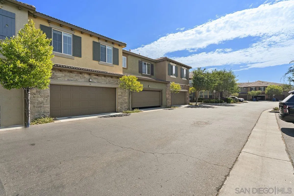 10689 New Grove Trail Unit 71