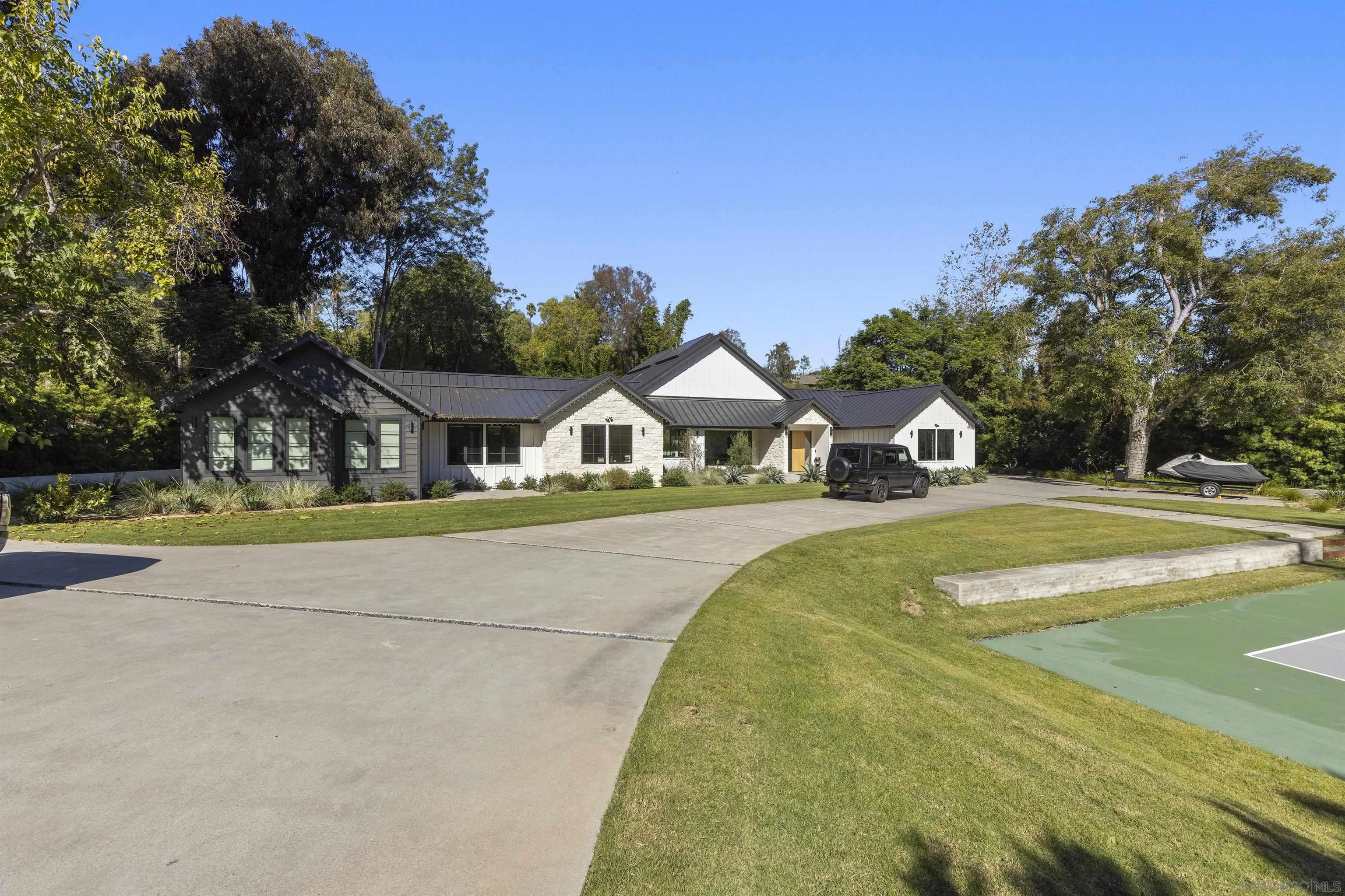 4874 Sun Valley Rd