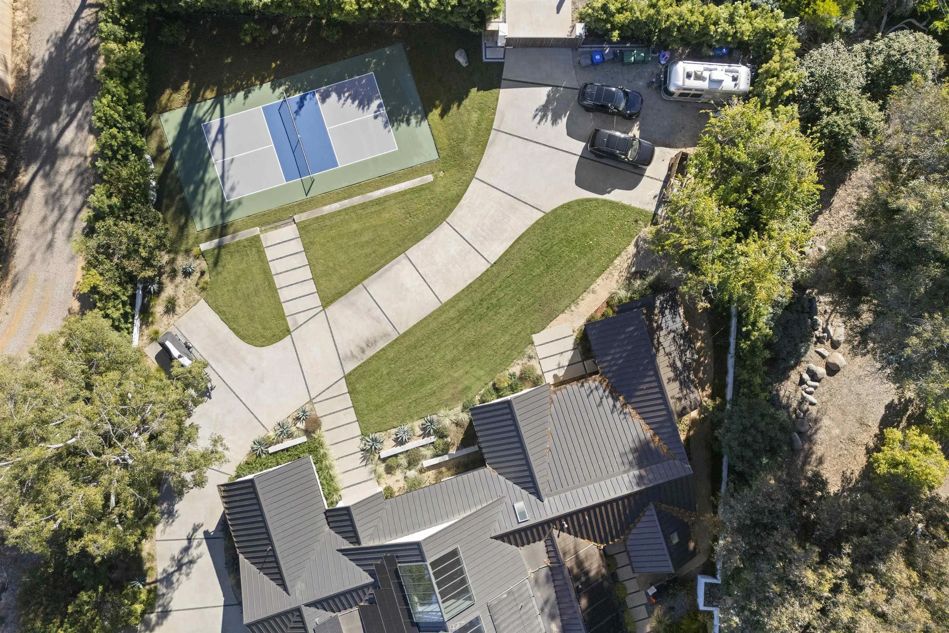 4874 Sun Valley Rd