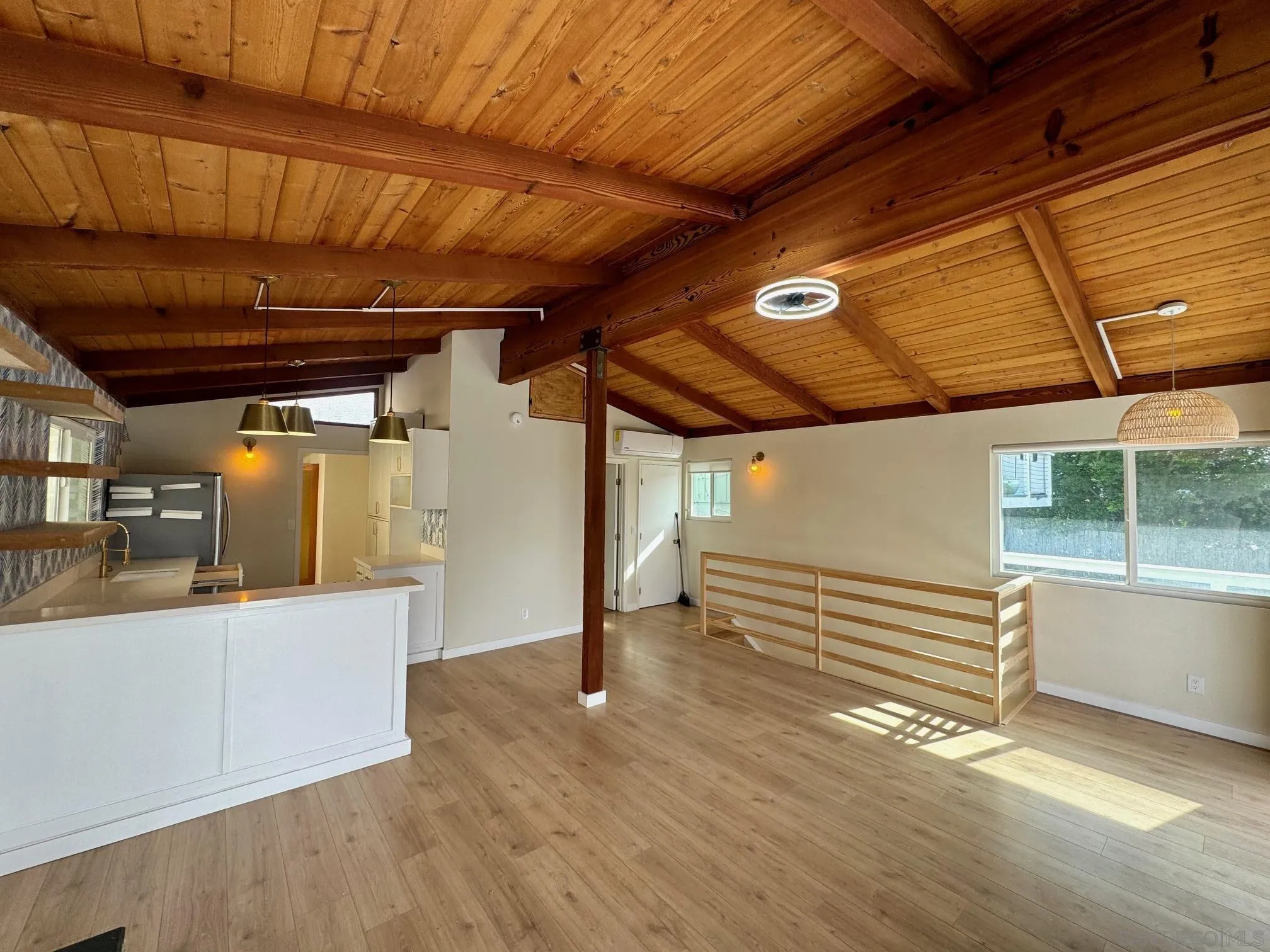 113 N Granados Unit 113