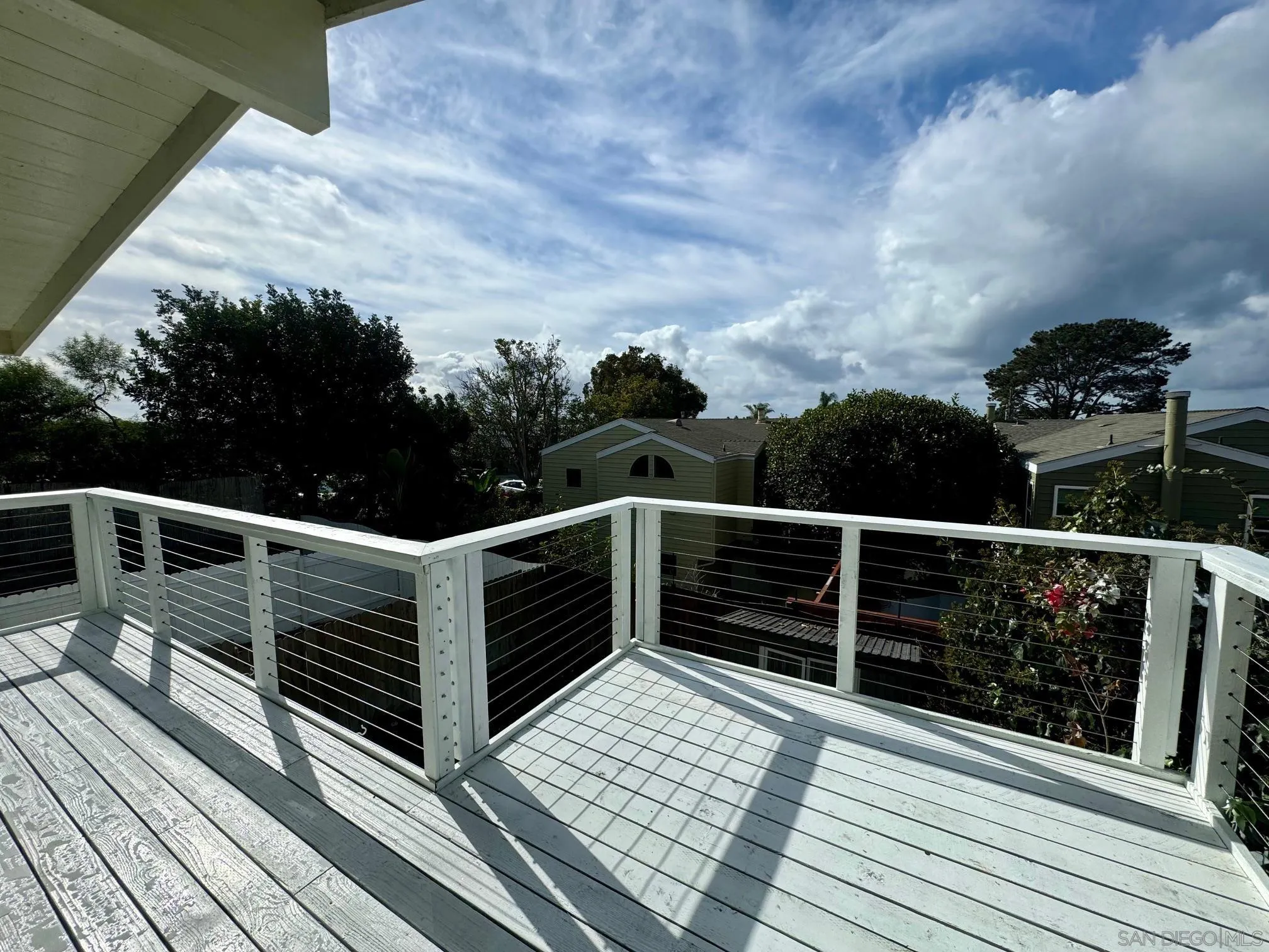 113 N Granados Unit 113