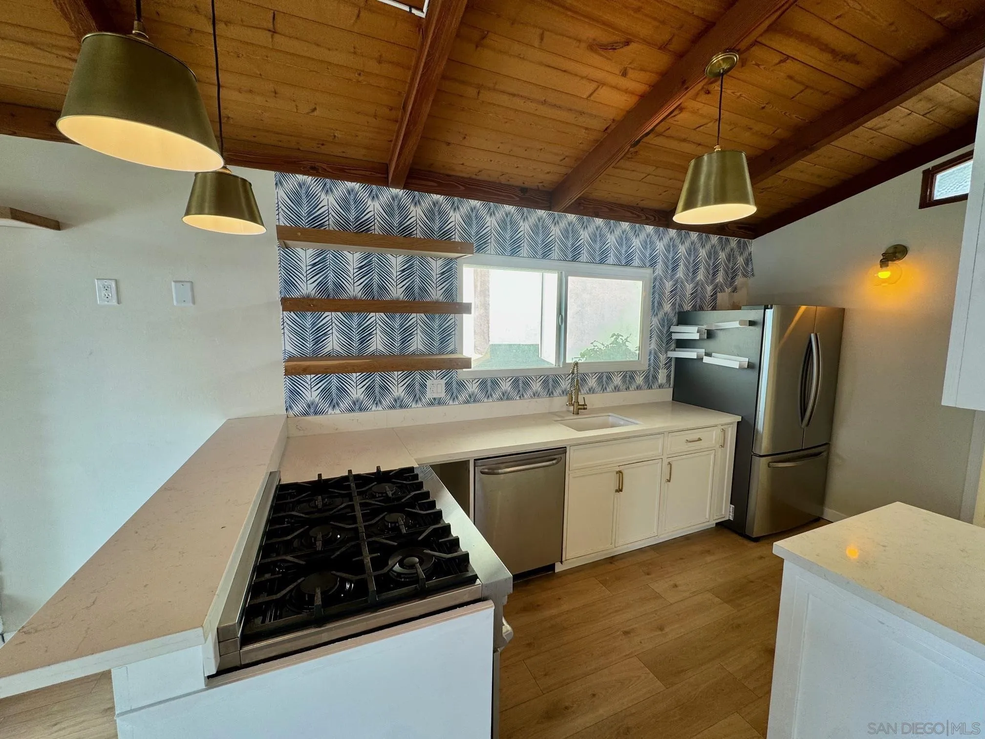 113 N Granados Unit 113