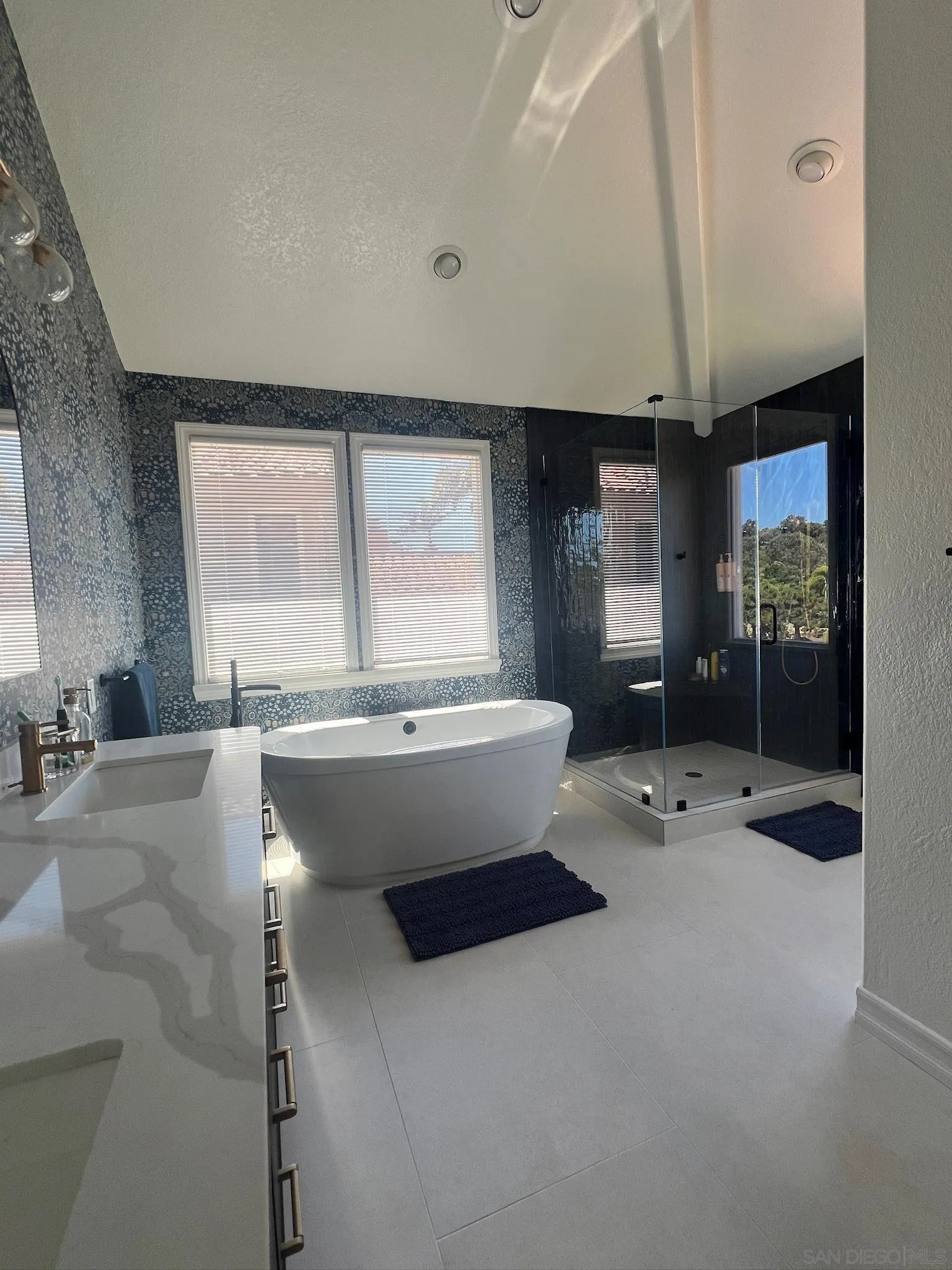 3057 Caminito Sagunto