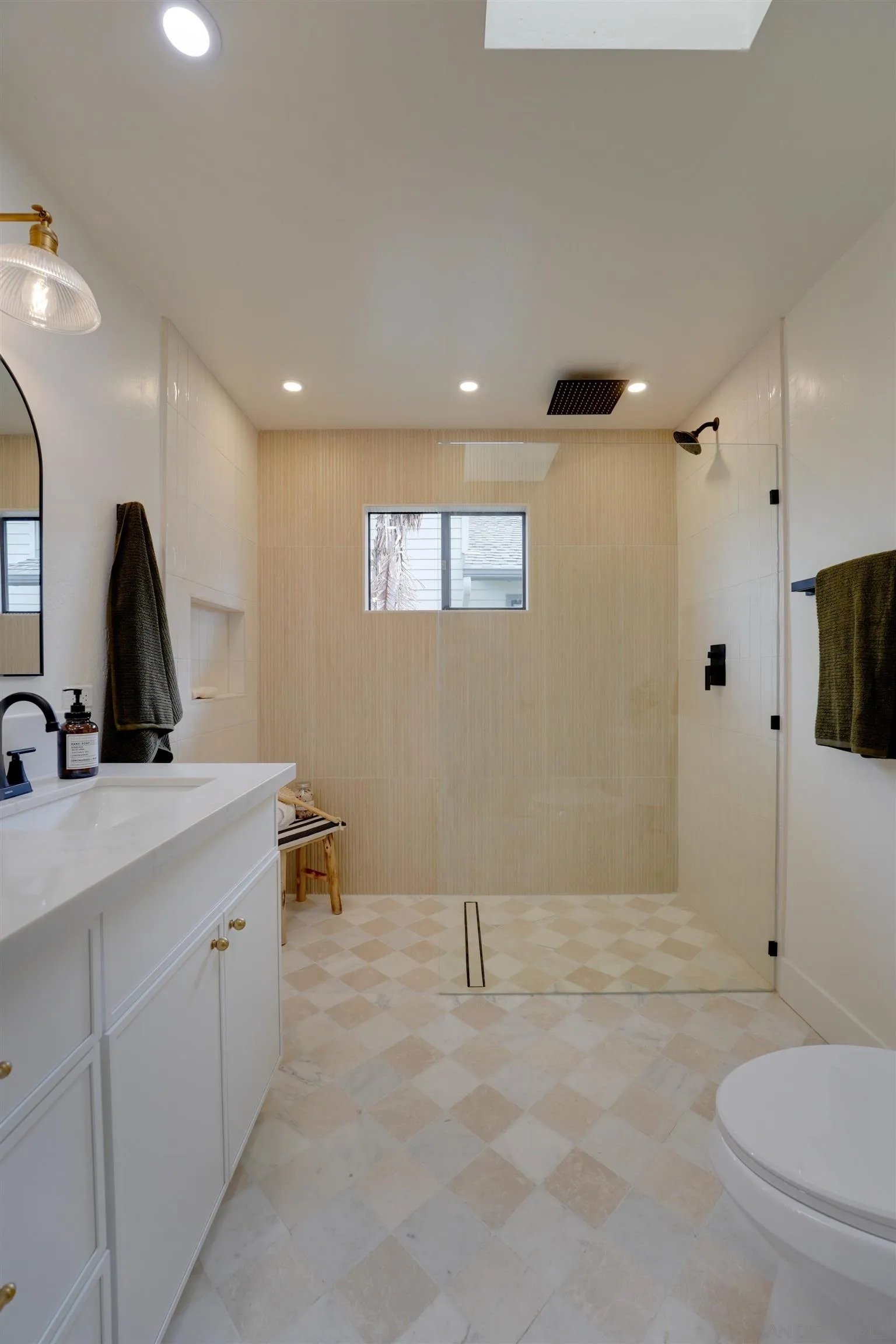 159 Grandview Street