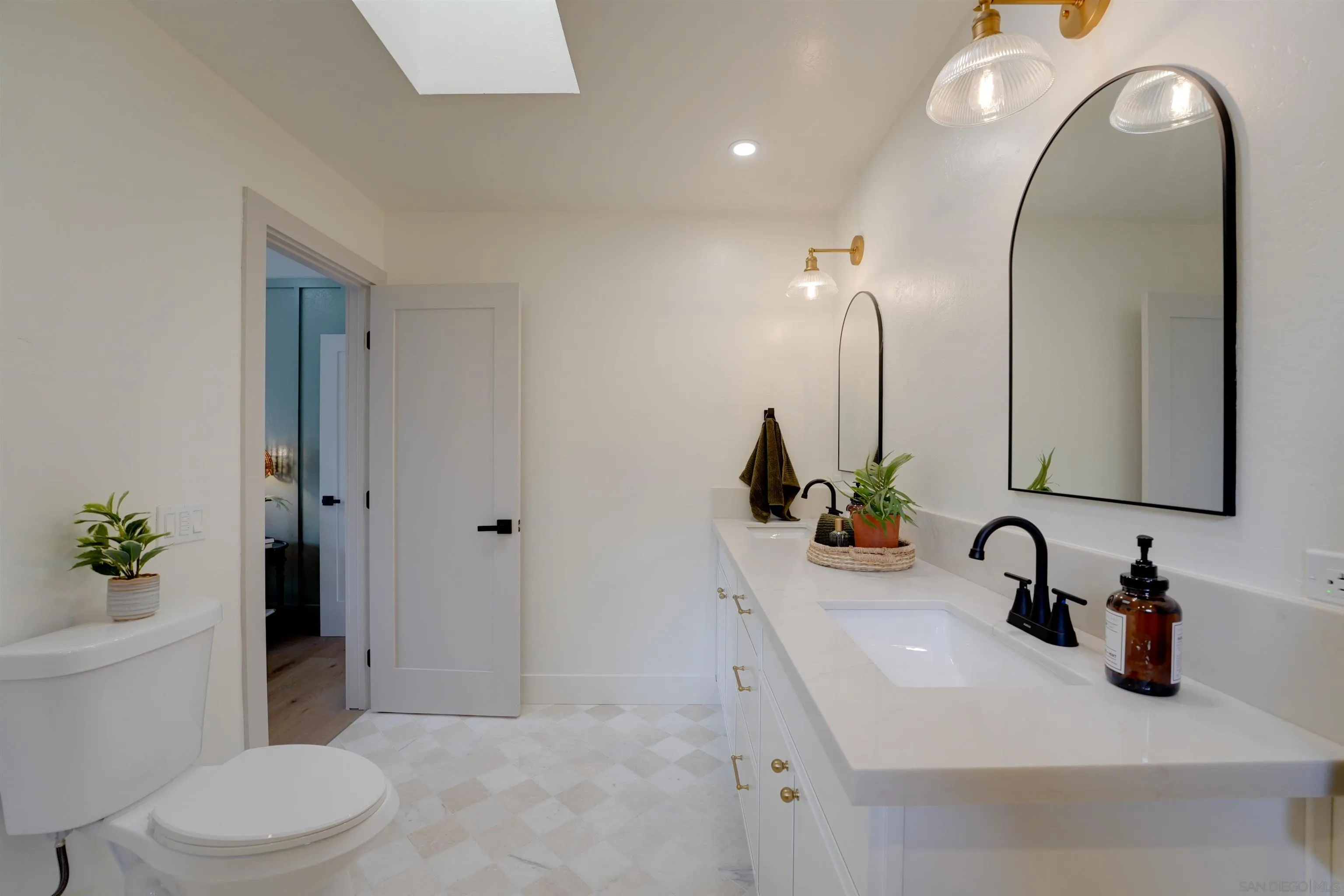 159 Grandview Street