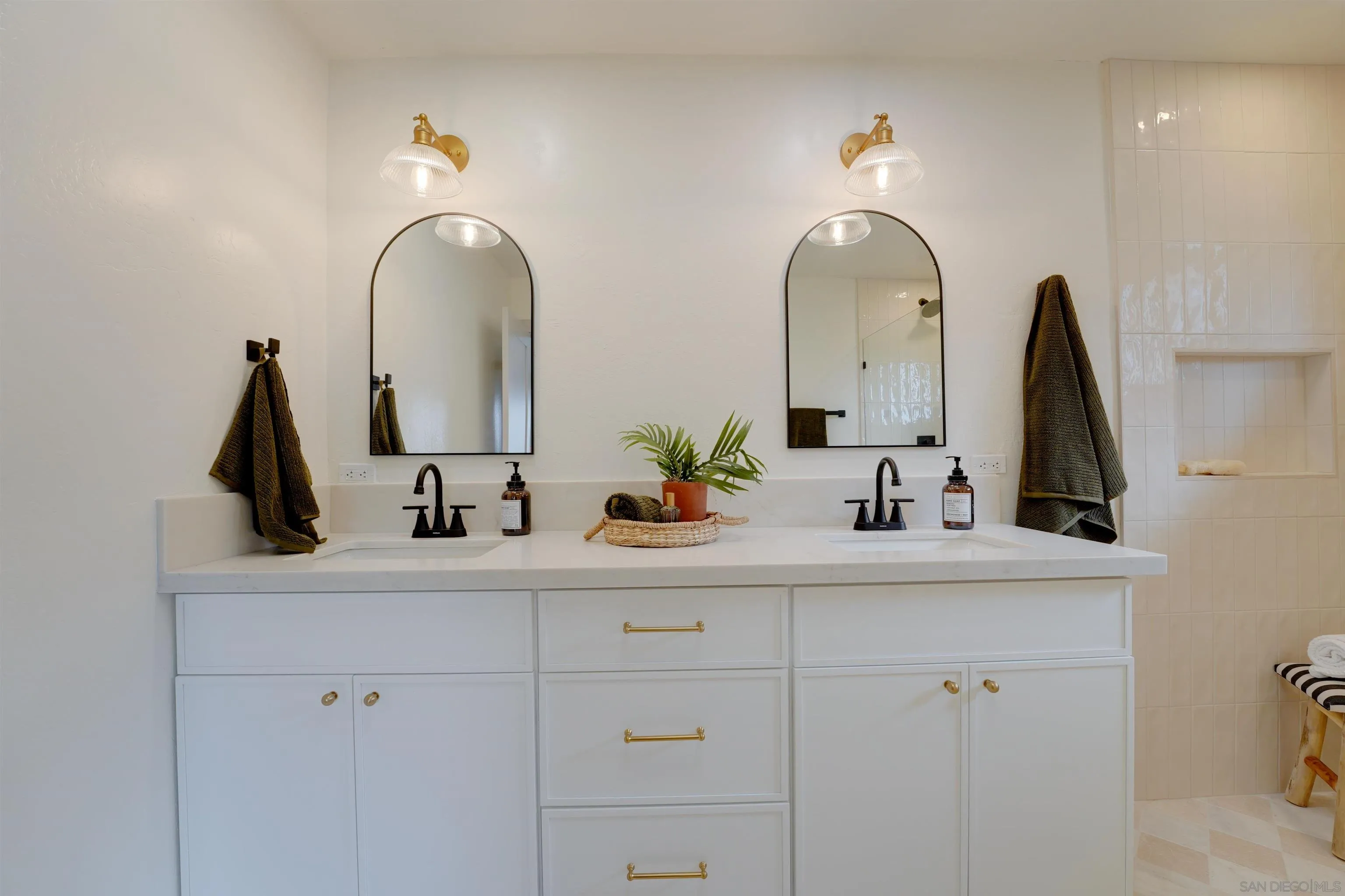 159 Grandview Street