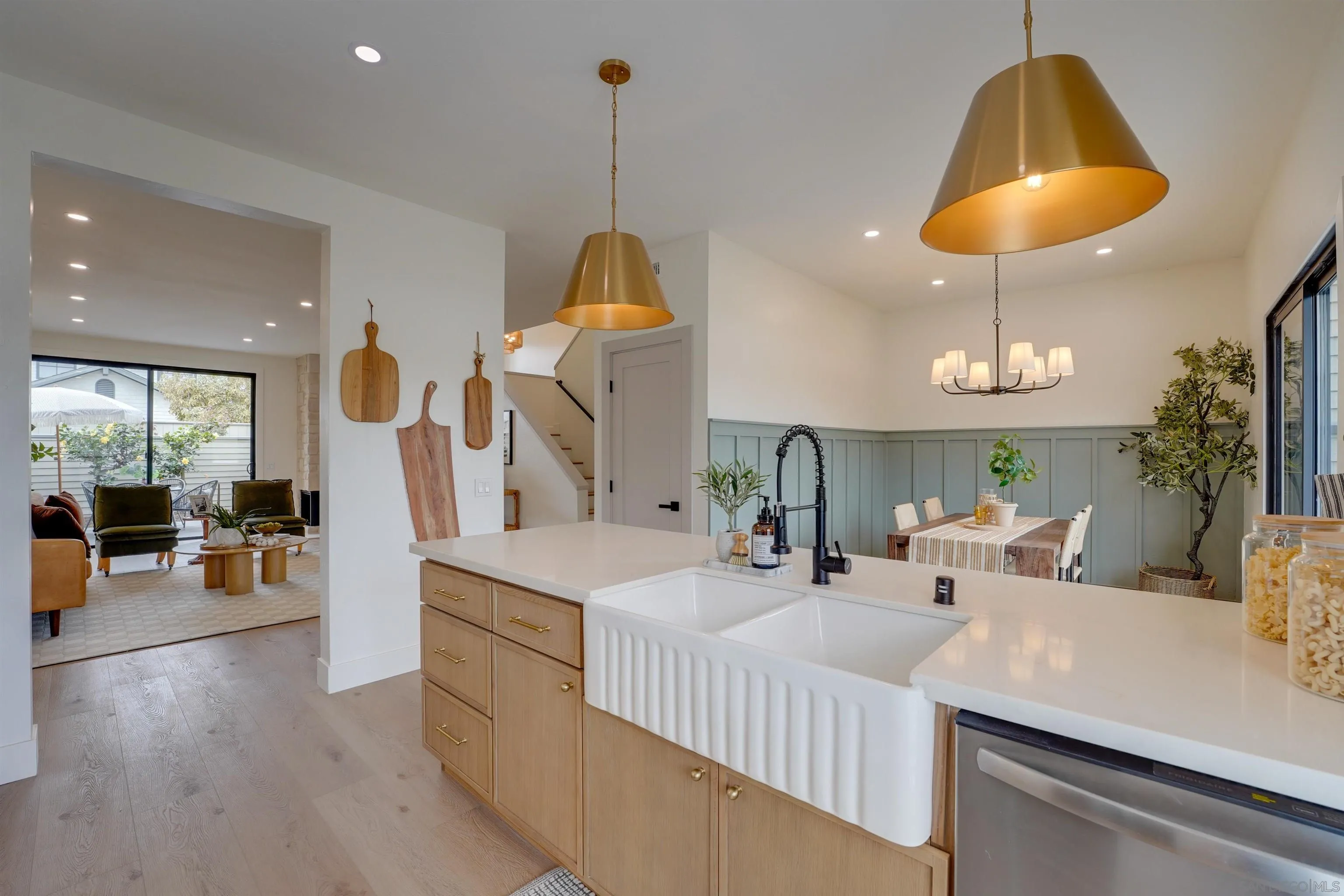 159 Grandview Street