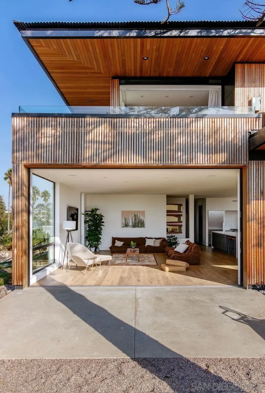 223 Ocean St