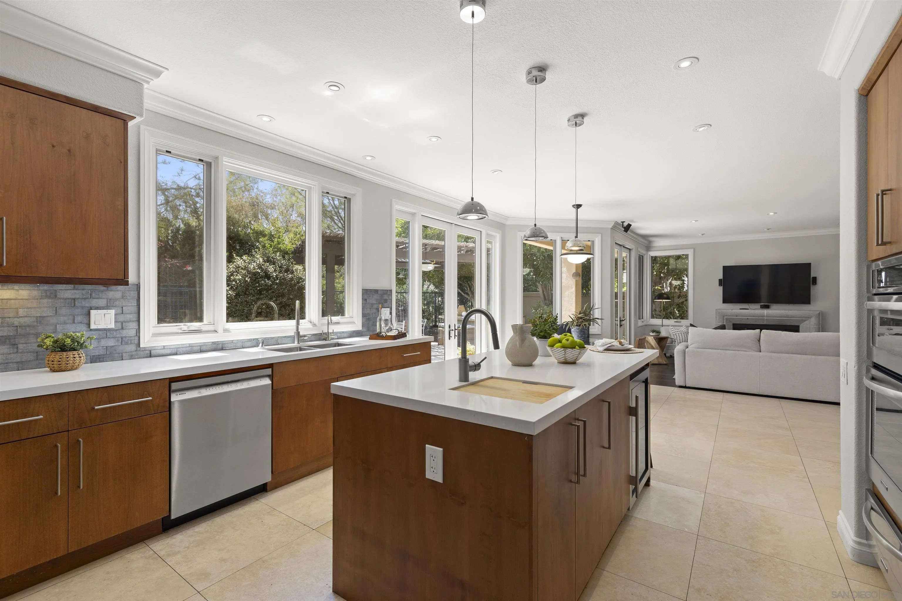 4913 Smith Canyon Ct