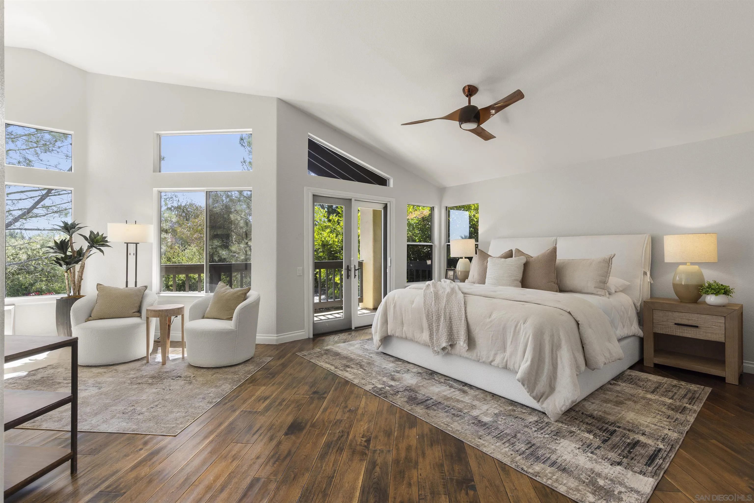 4913 Smith Canyon Ct