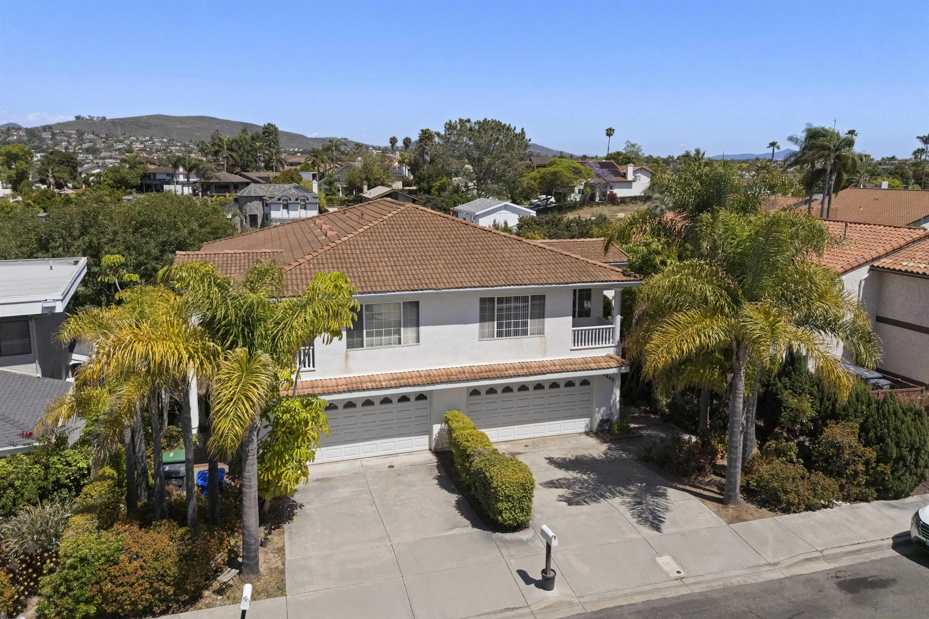2446-2448 Sacada Cir