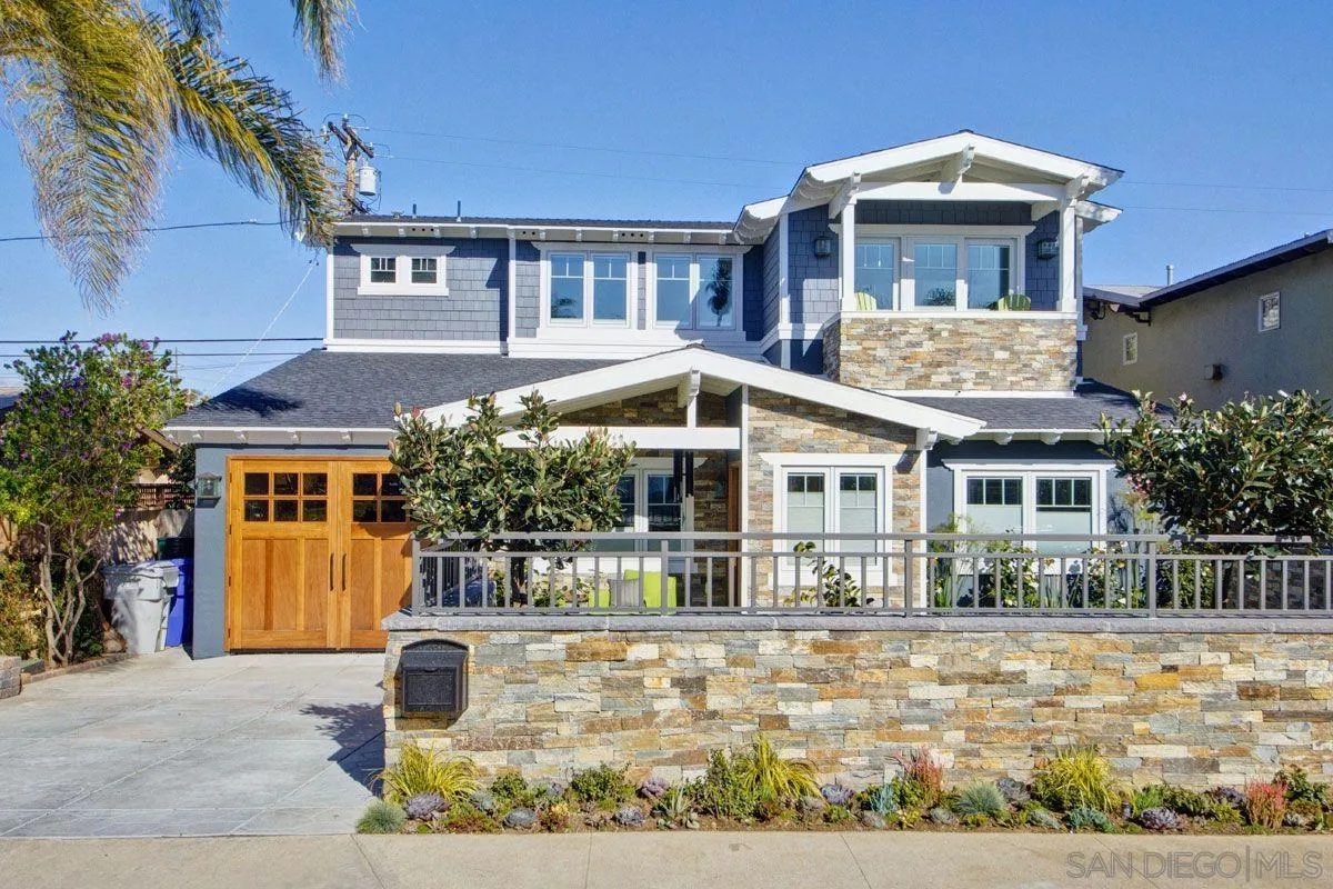 332 N Sierra Ave