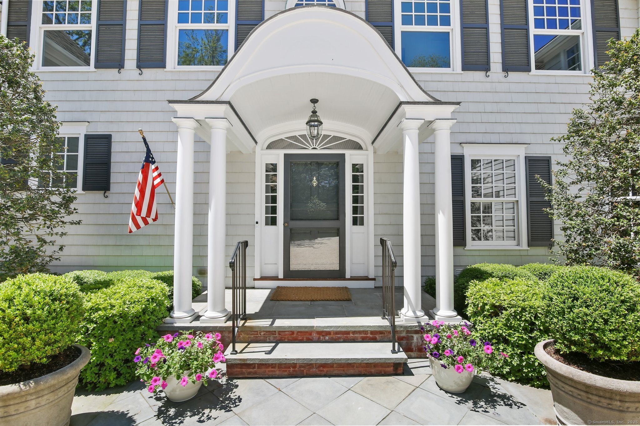 42 Morningside Drive South