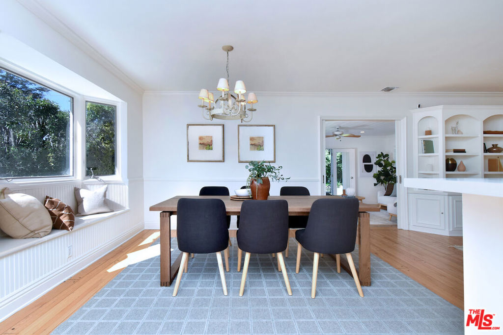 4567 Nagle Avenue
