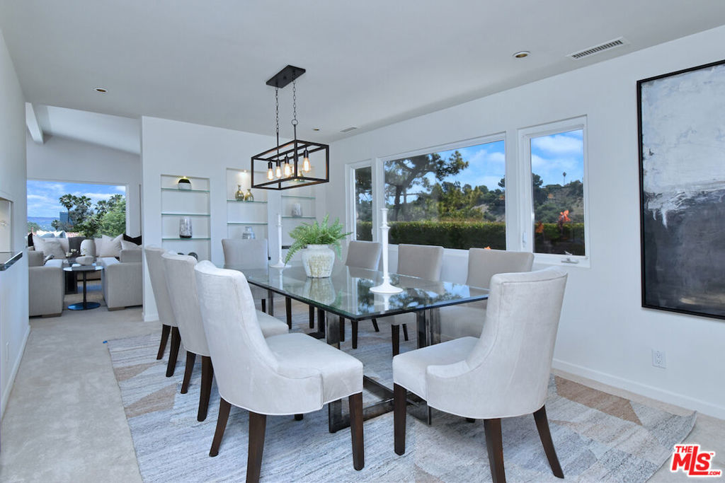 3865 Scadlock Lane
