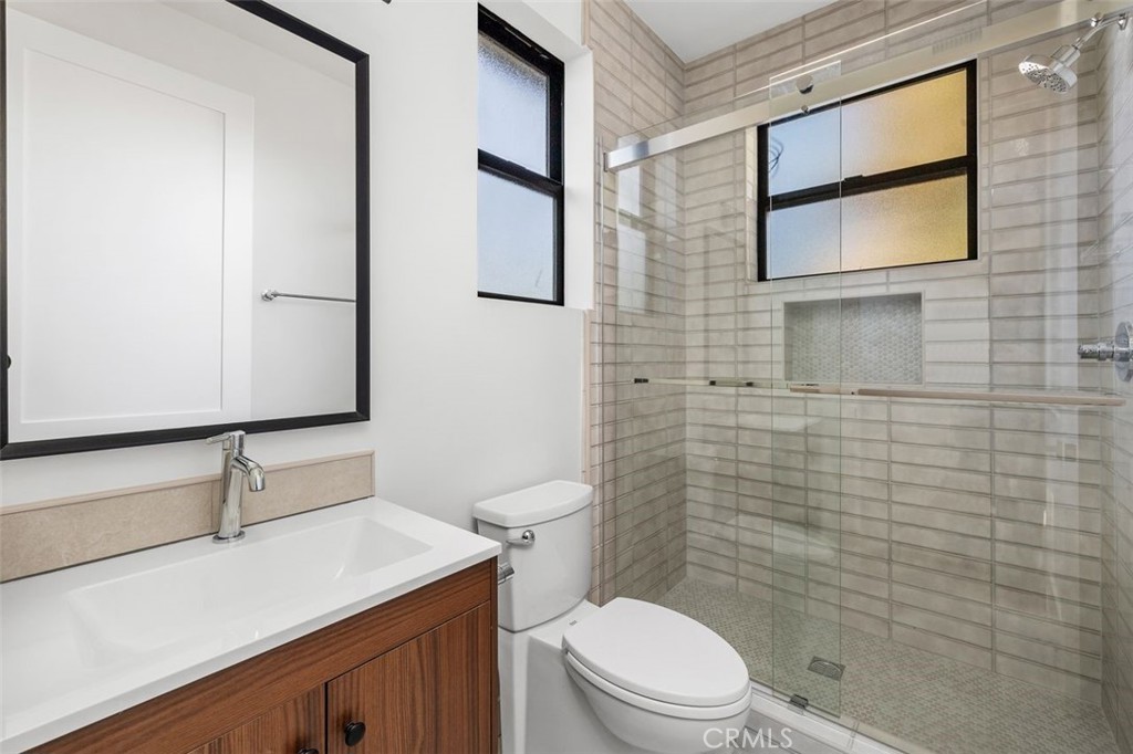 5061 1/2 Cartwright