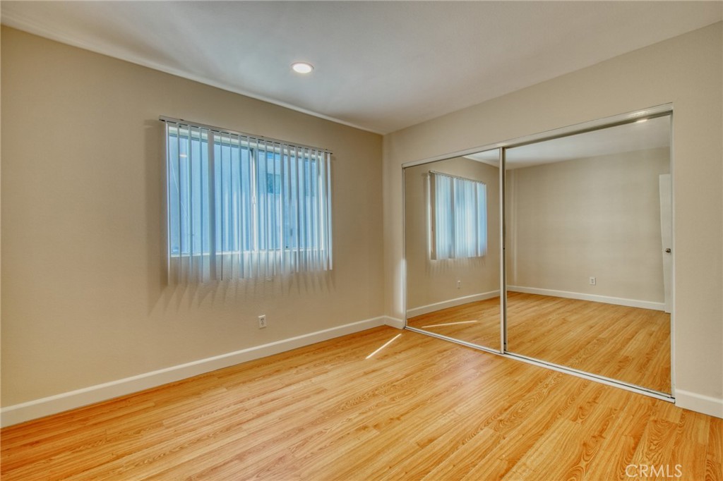 4546 Murietta Avenue 211