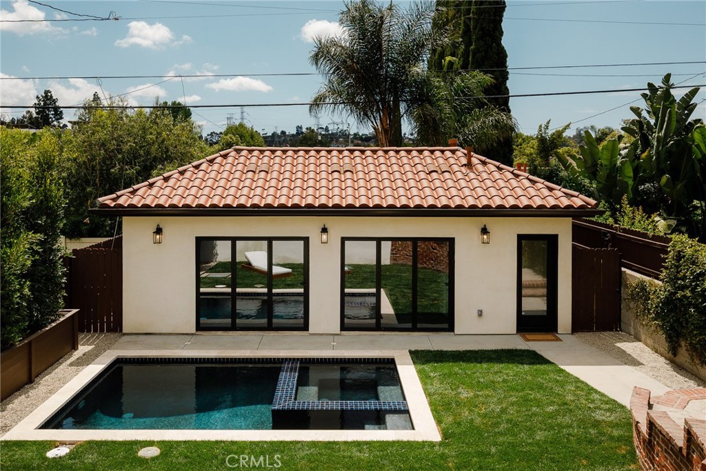 3144 Atwater