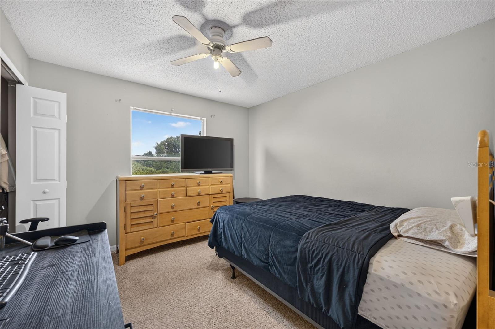 268 EASTON CIR
