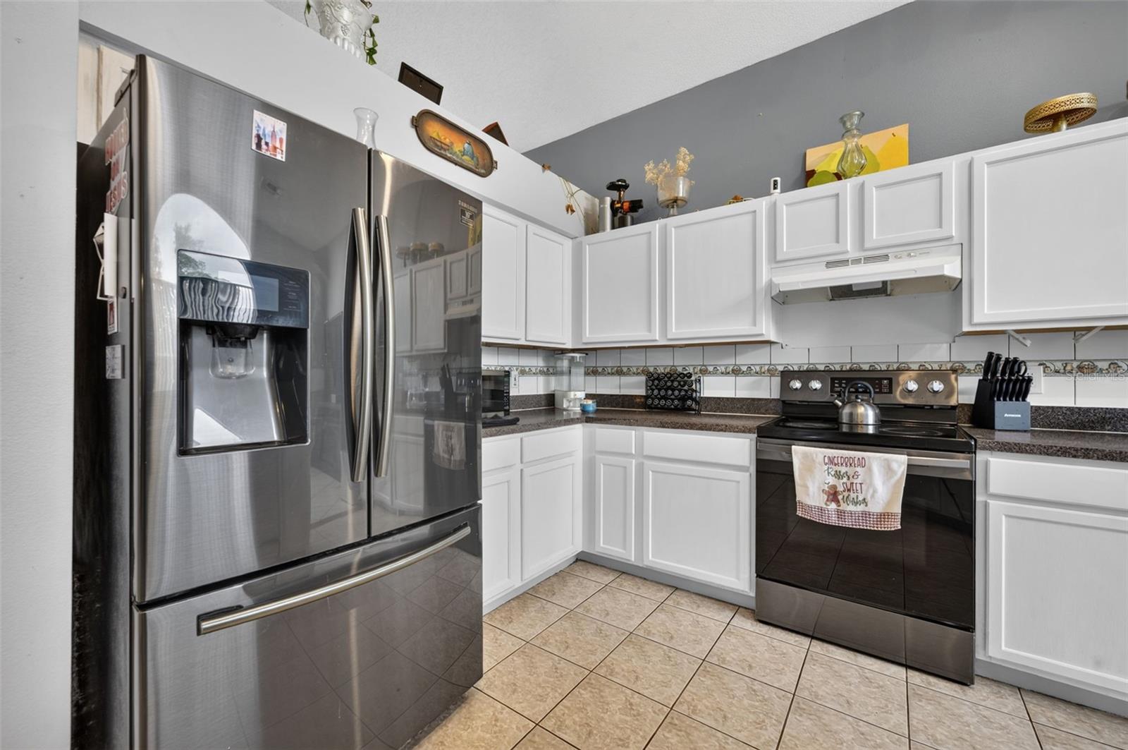 268 EASTON CIR