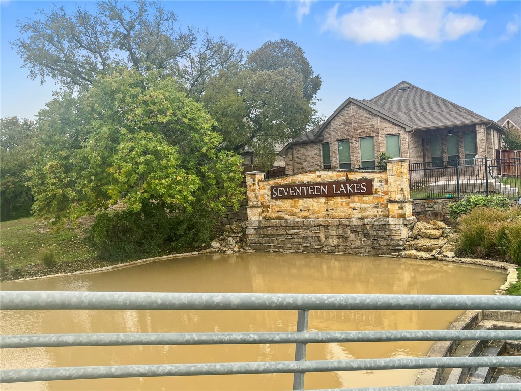 4501 Duck Creek Lane