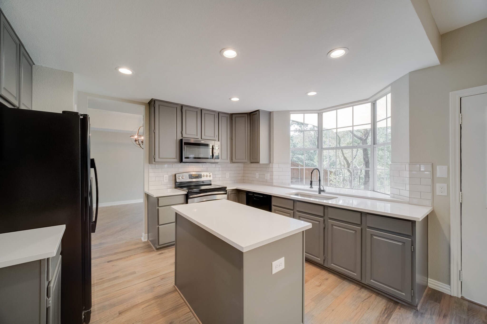 1093 W Winding Creek Drive