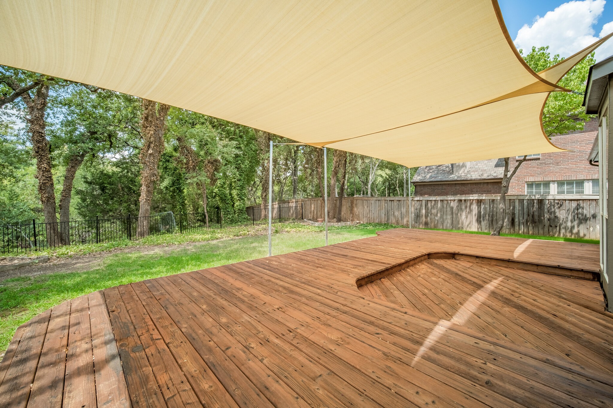 1093 W Winding Creek Drive