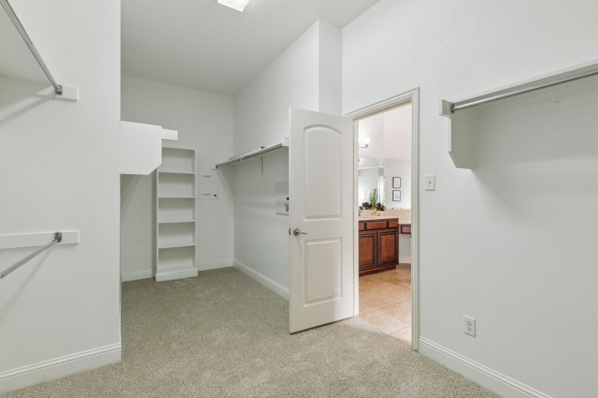 9931 Knight Lane