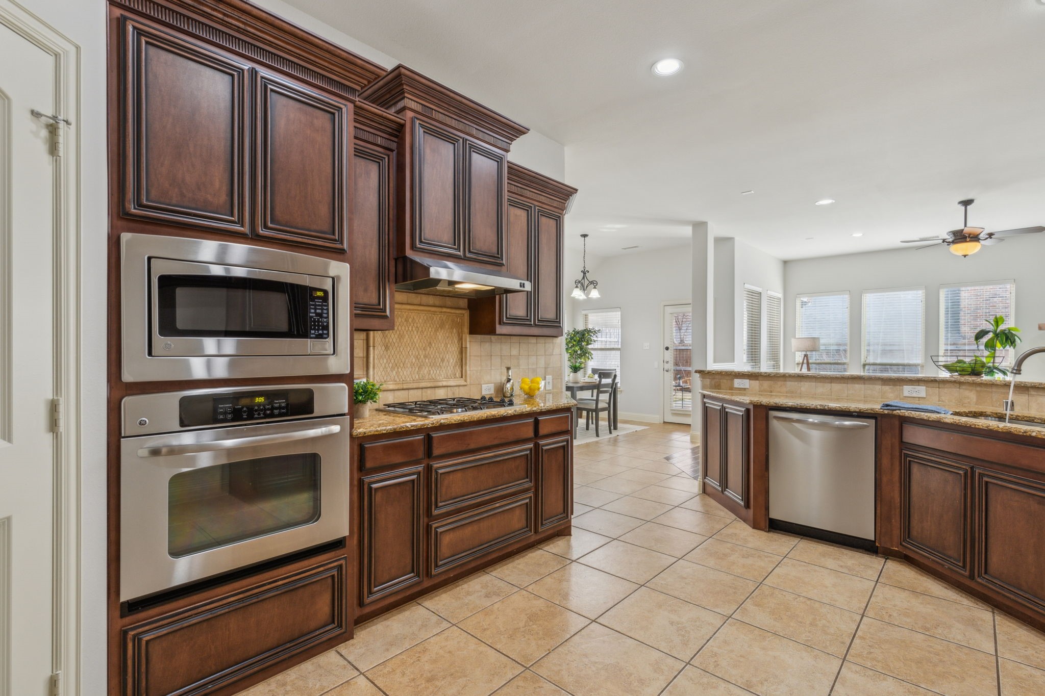 9931 Knight Lane