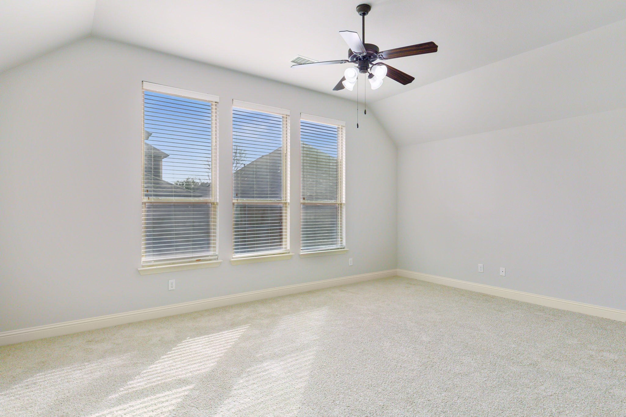 9931 Knight Lane