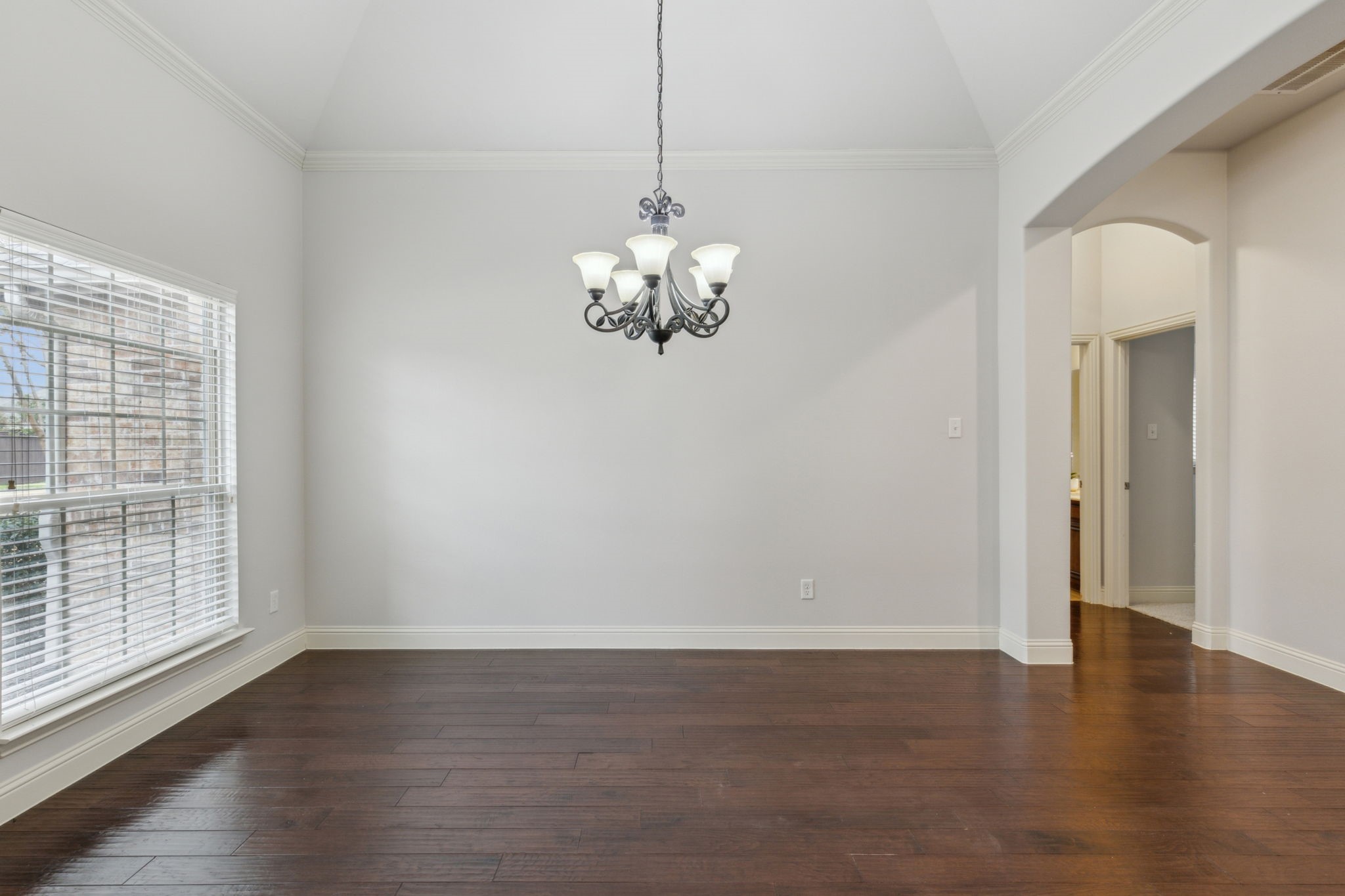 9931 Knight Lane