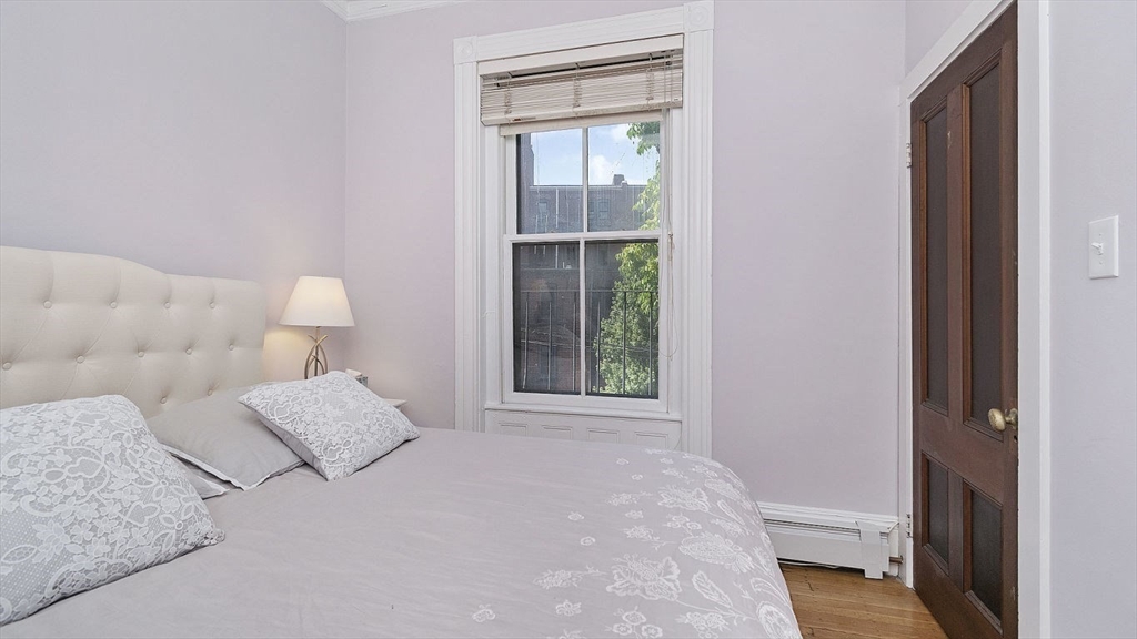 447 Marlborough # 3
