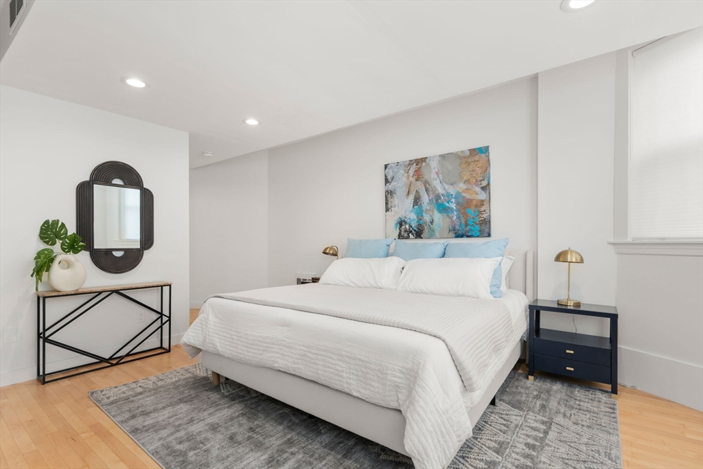 31 Bay State Road # 1