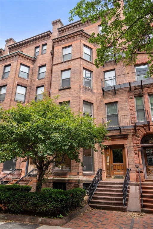 31 Bay State Road # 1