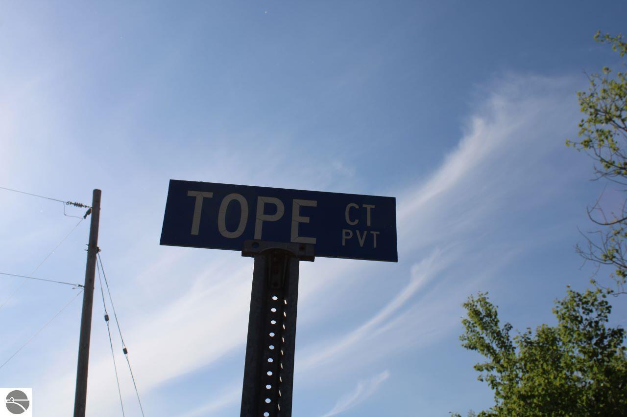 002 Tope Court