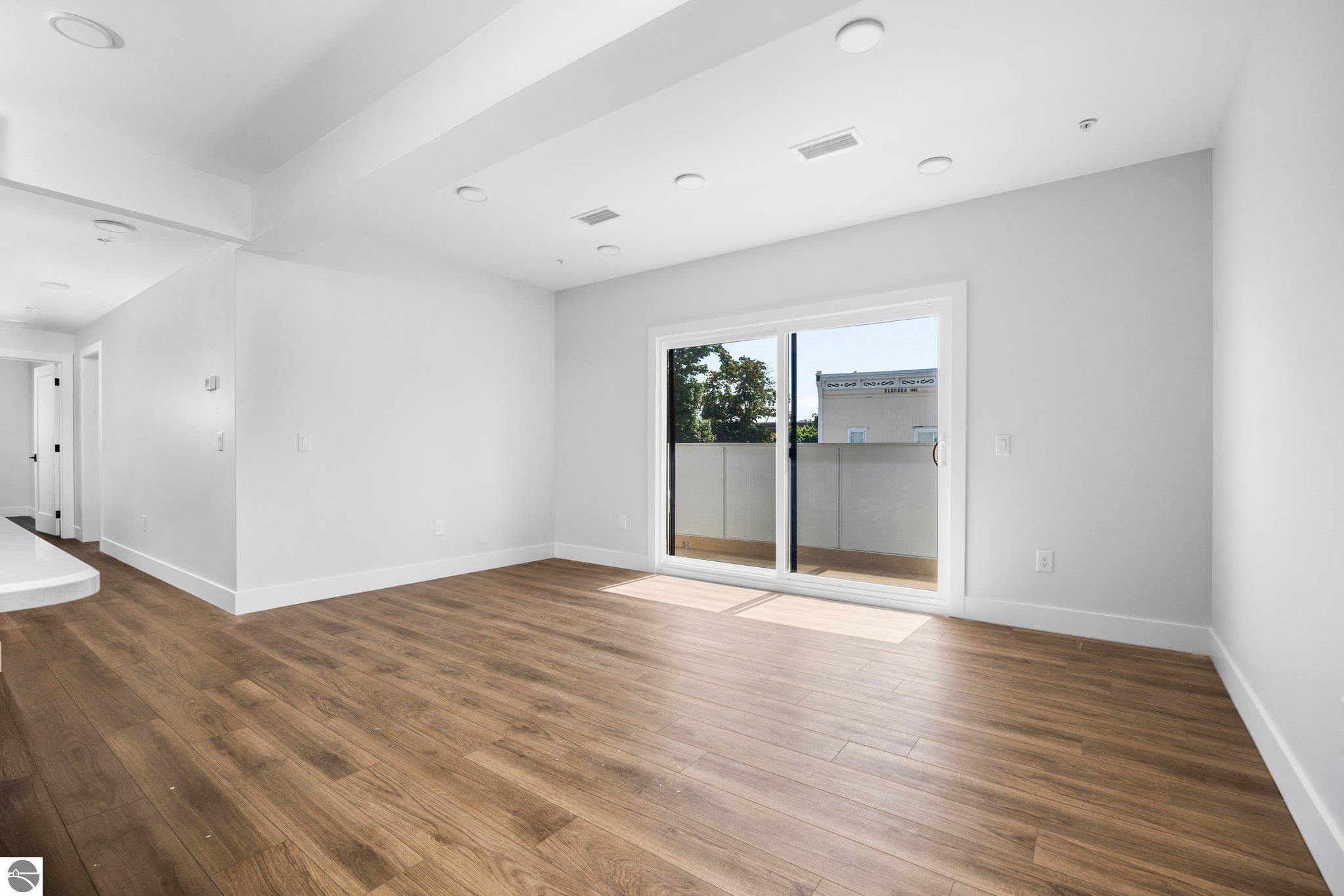 714 #203 Randolph Street # 203