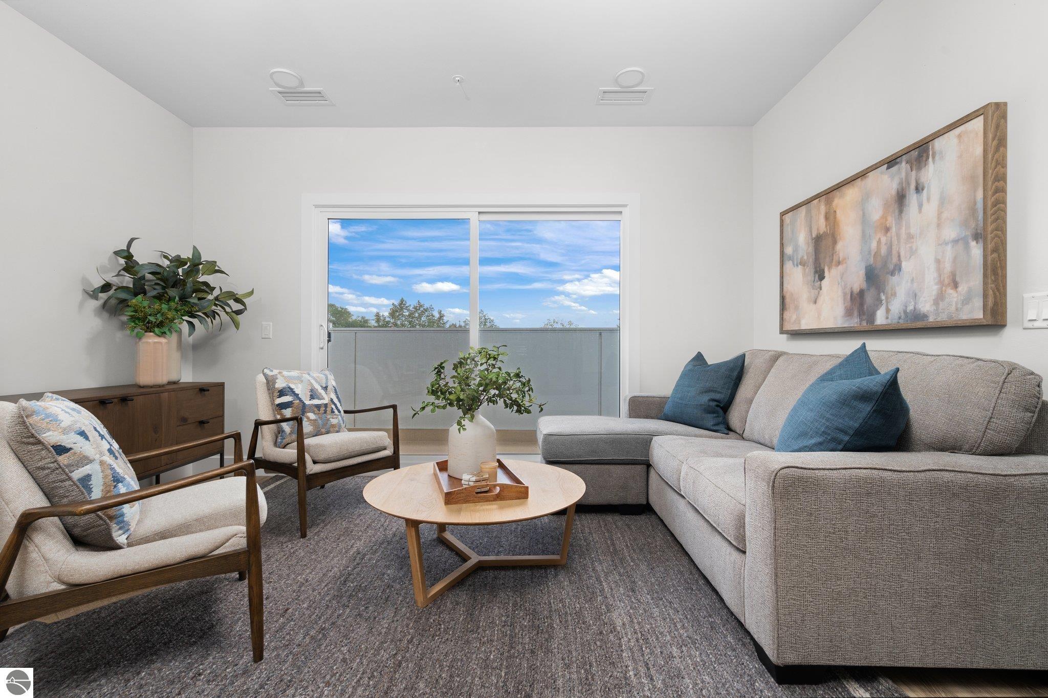 714 #203 Randolph Street # 203