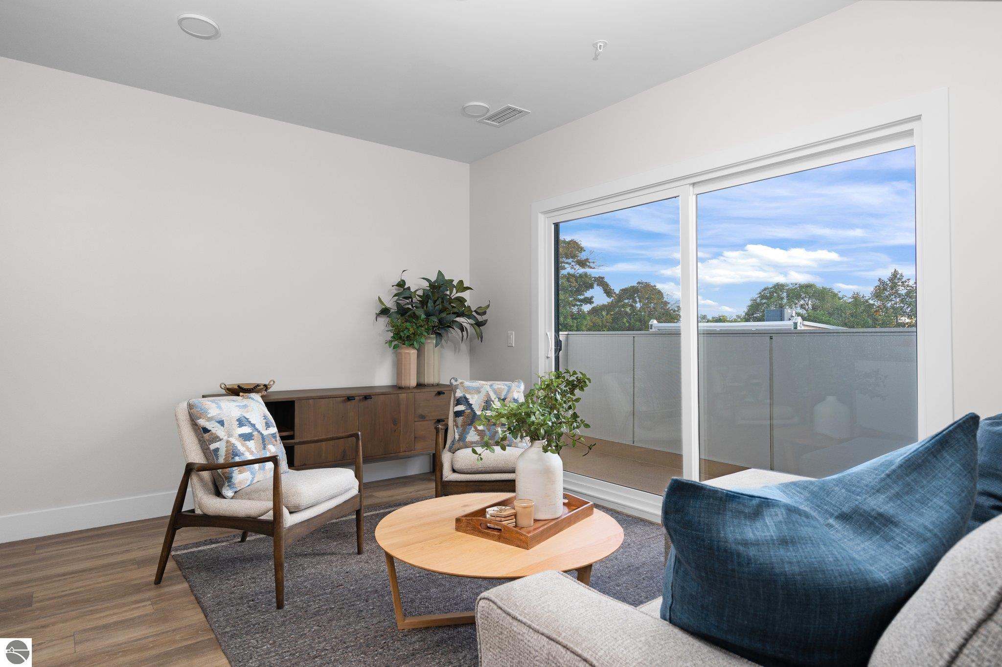 714 #203 Randolph Street # 203