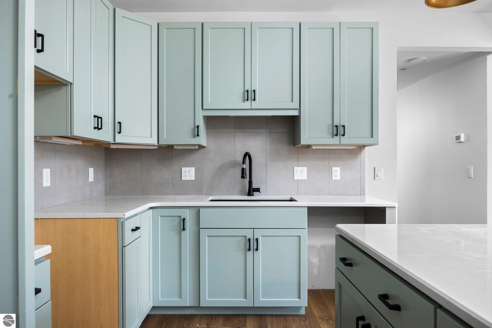 714 #203 Randolph Street # 203
