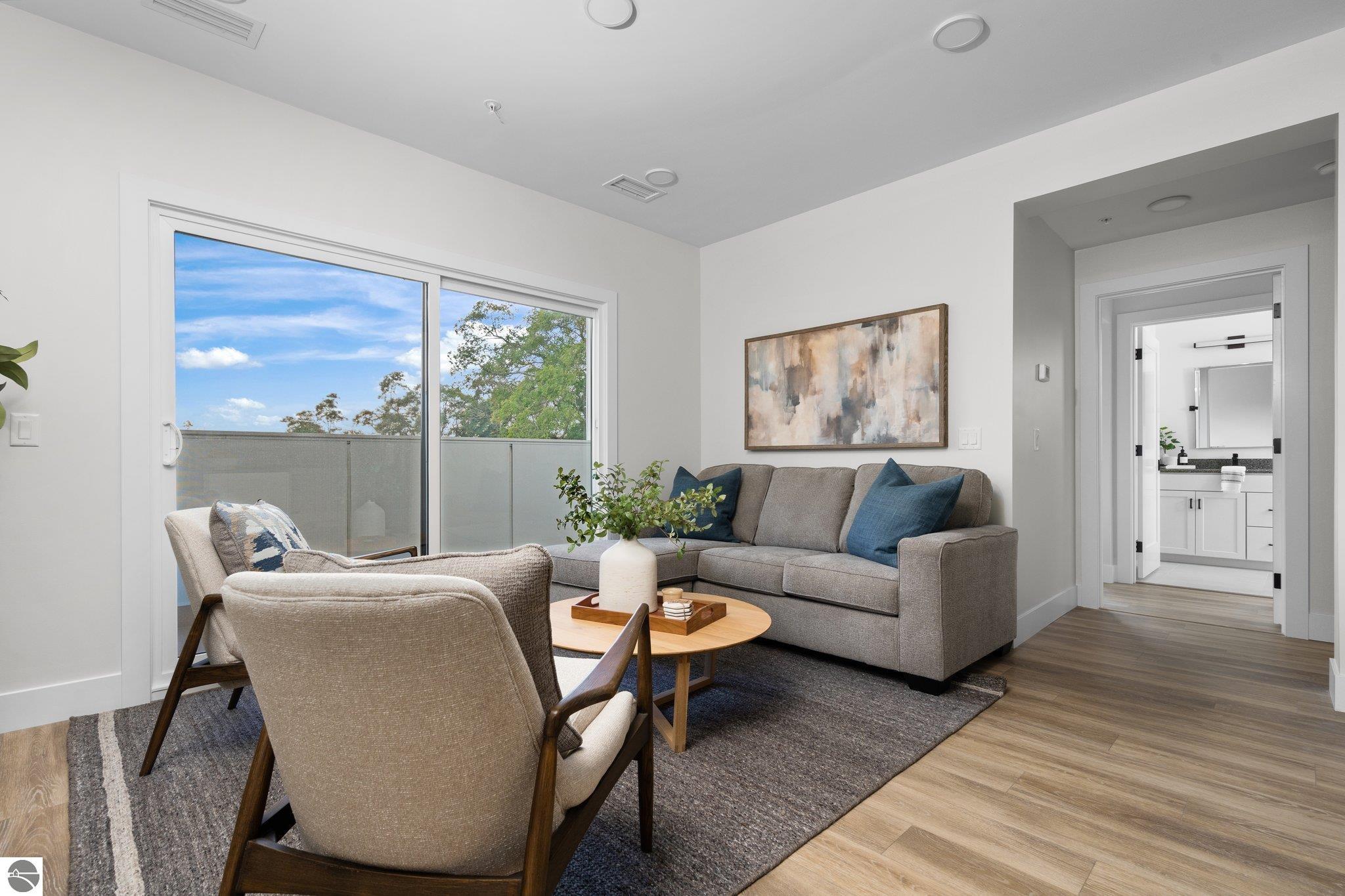 714 #203 Randolph Street # 203