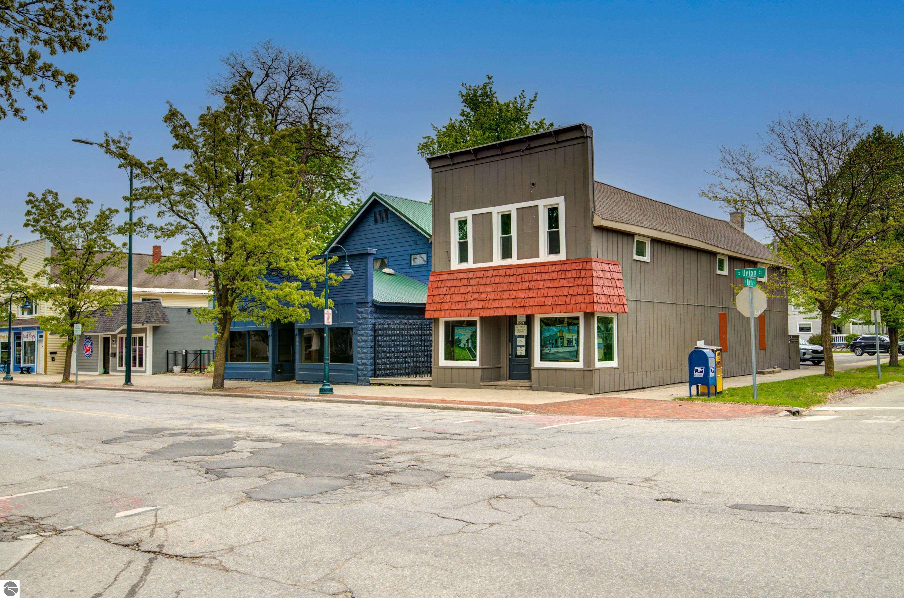 525 S Union Street Unit: E