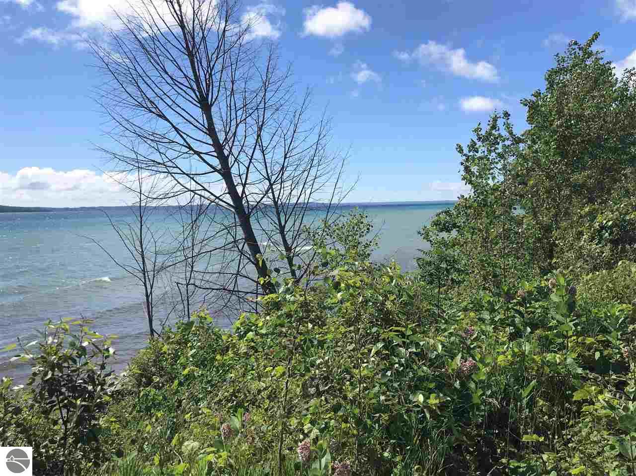 S West Bay Shore