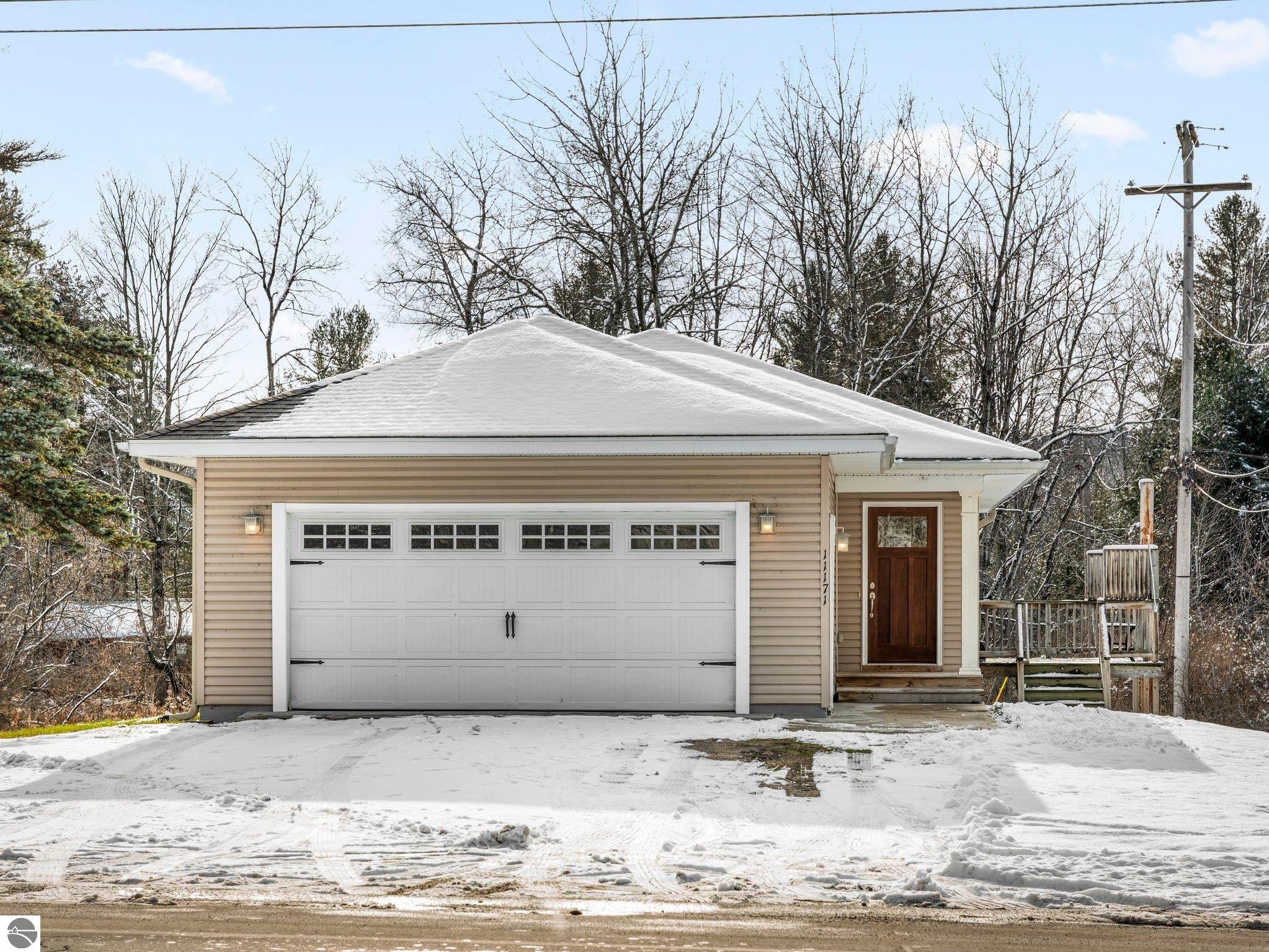11171 Main Street