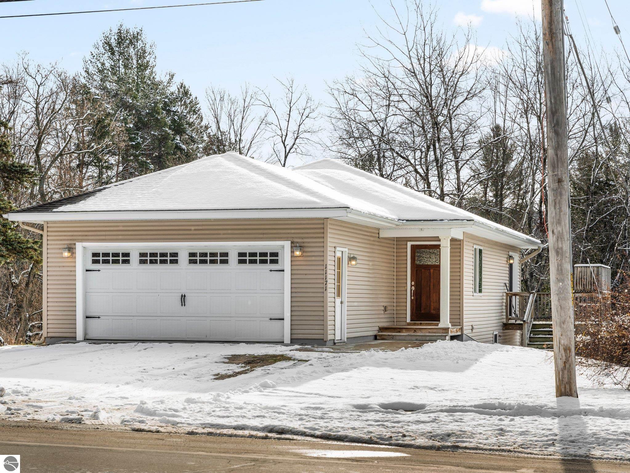11171 Main Street