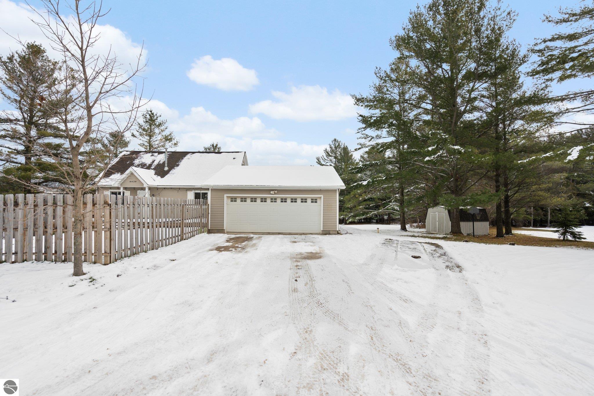 4424 Dockery Road, Nw